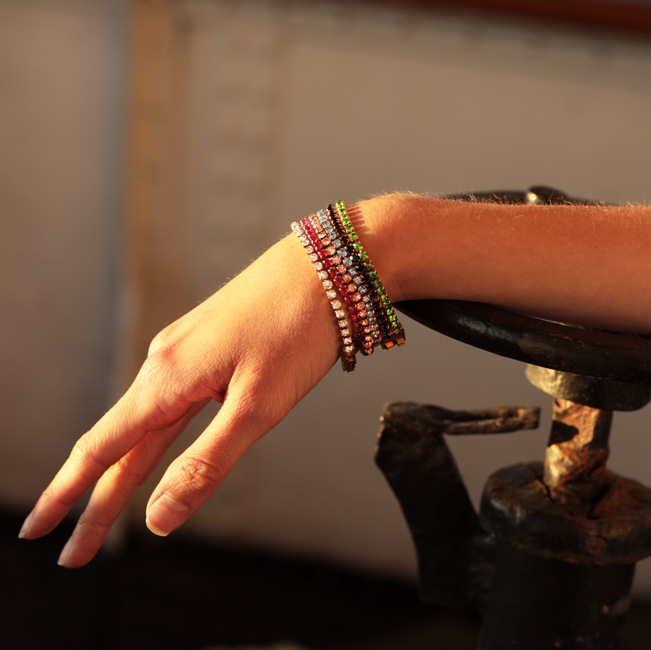 Tennis bracelet, Black