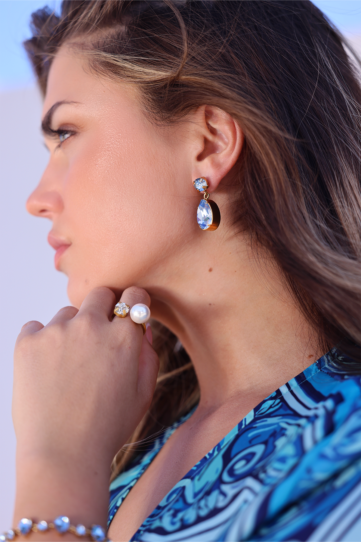 Billie Crystal earrings