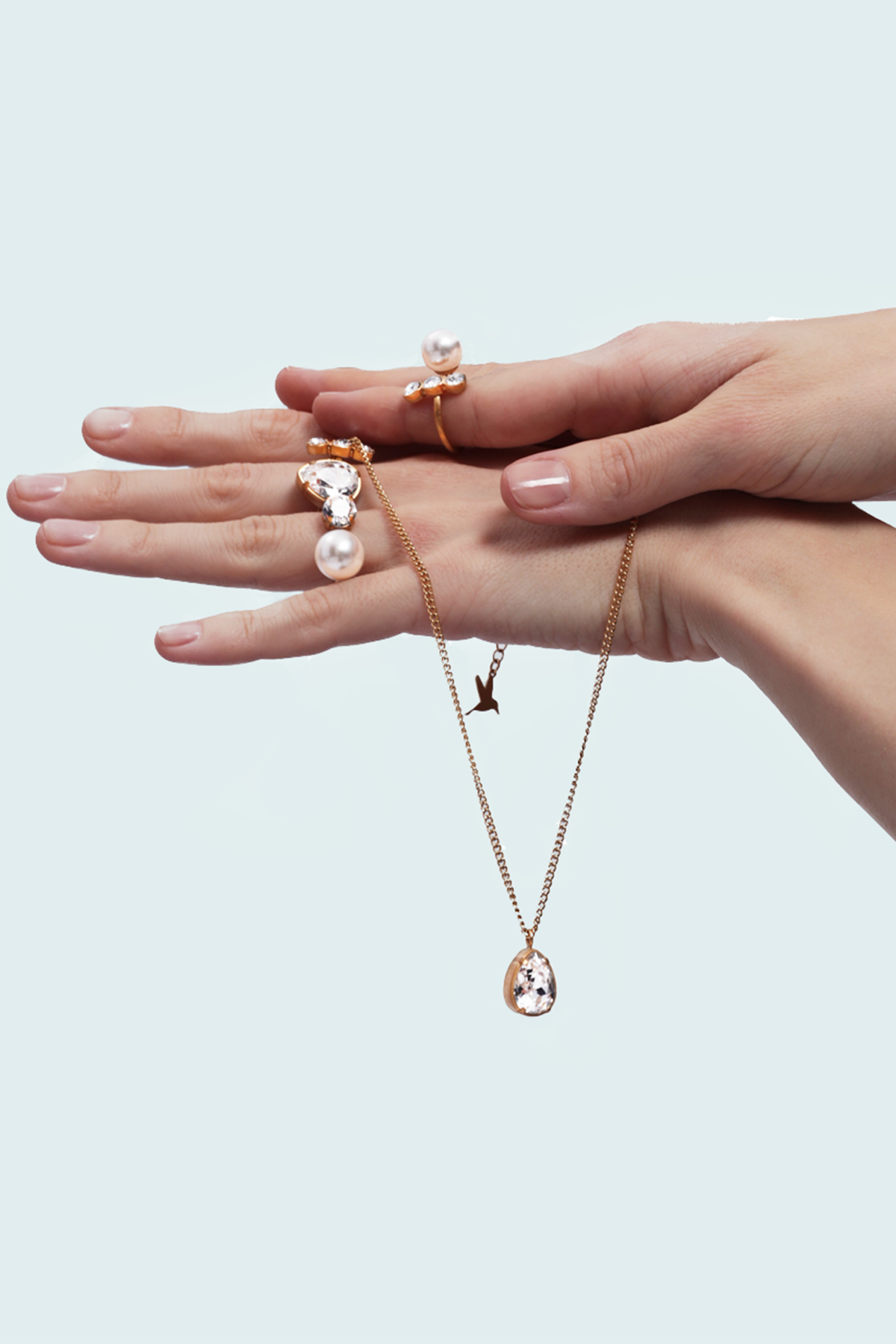 Billie Crystal necklace - Clear