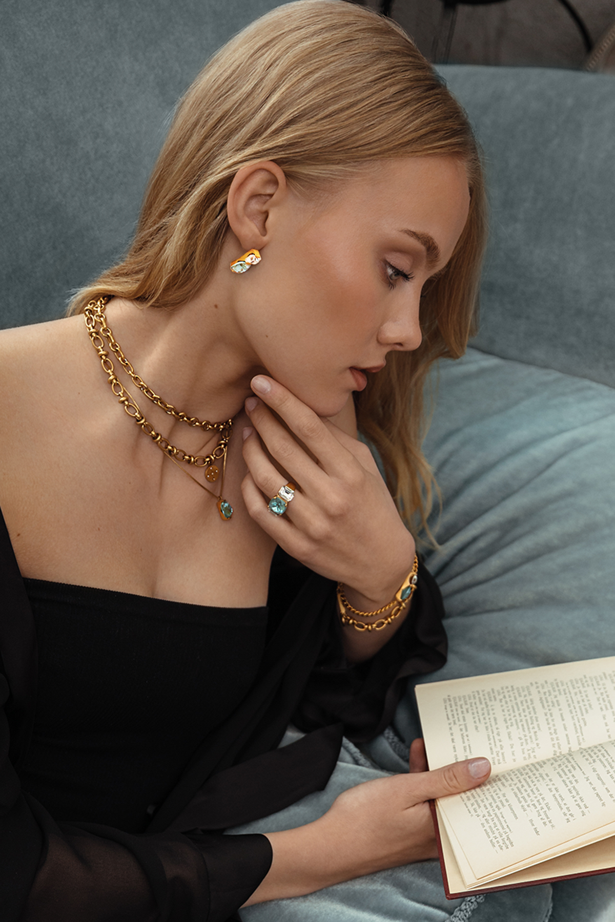 Hermione Swarovski earrings, Desert sage