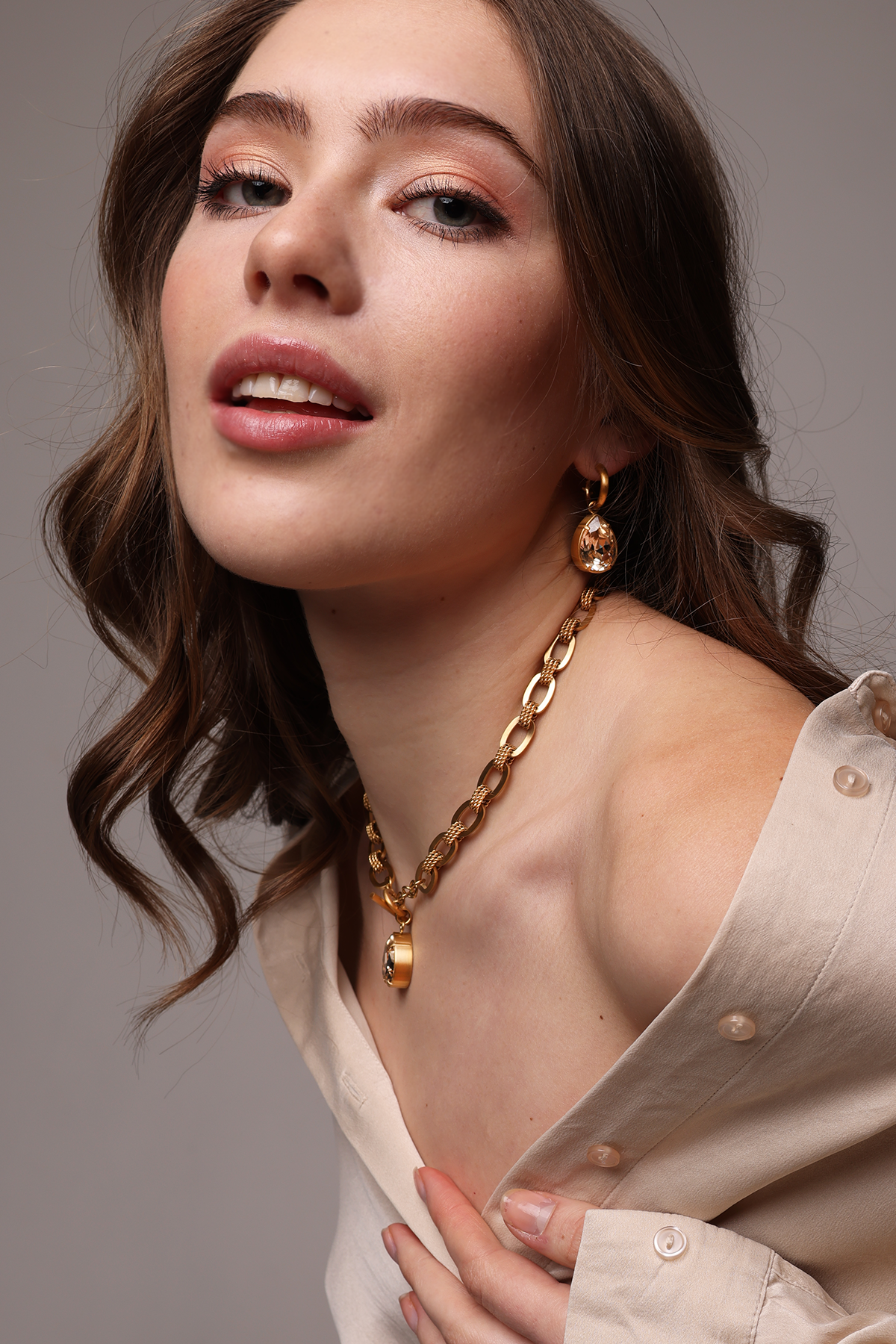 Inez drop chain necklace, Silk