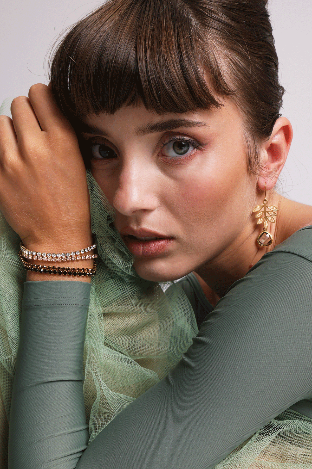 Paula floral earrings, Charcoal