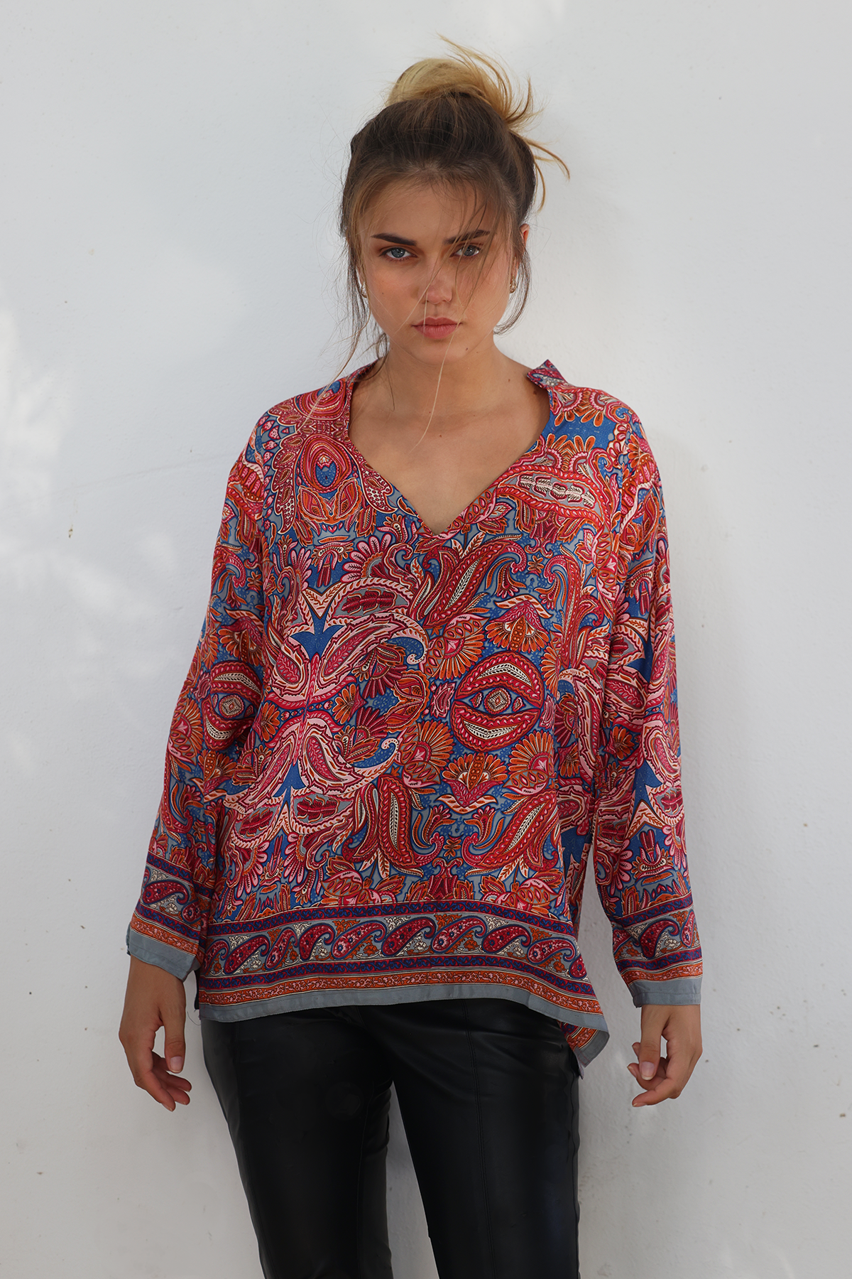 Silk blouse, Devi Darling