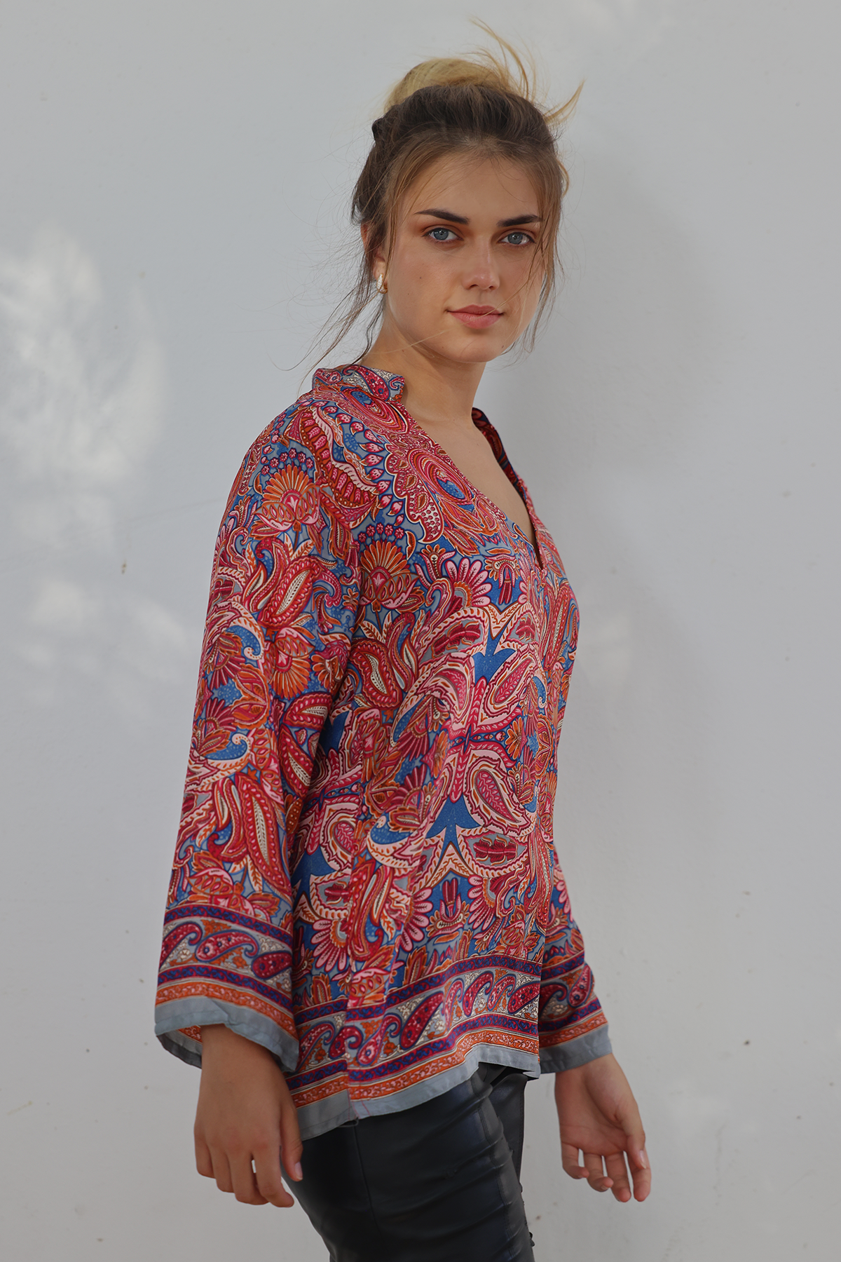 Silk blouse, Devi Darling