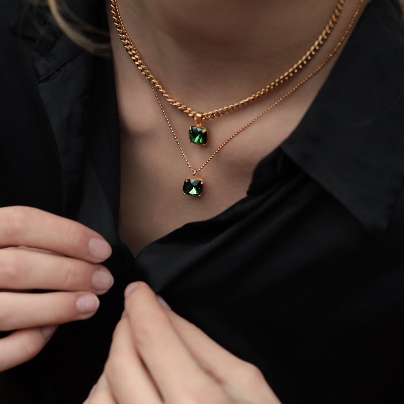 Carla Swarovski necklace - Dark moss