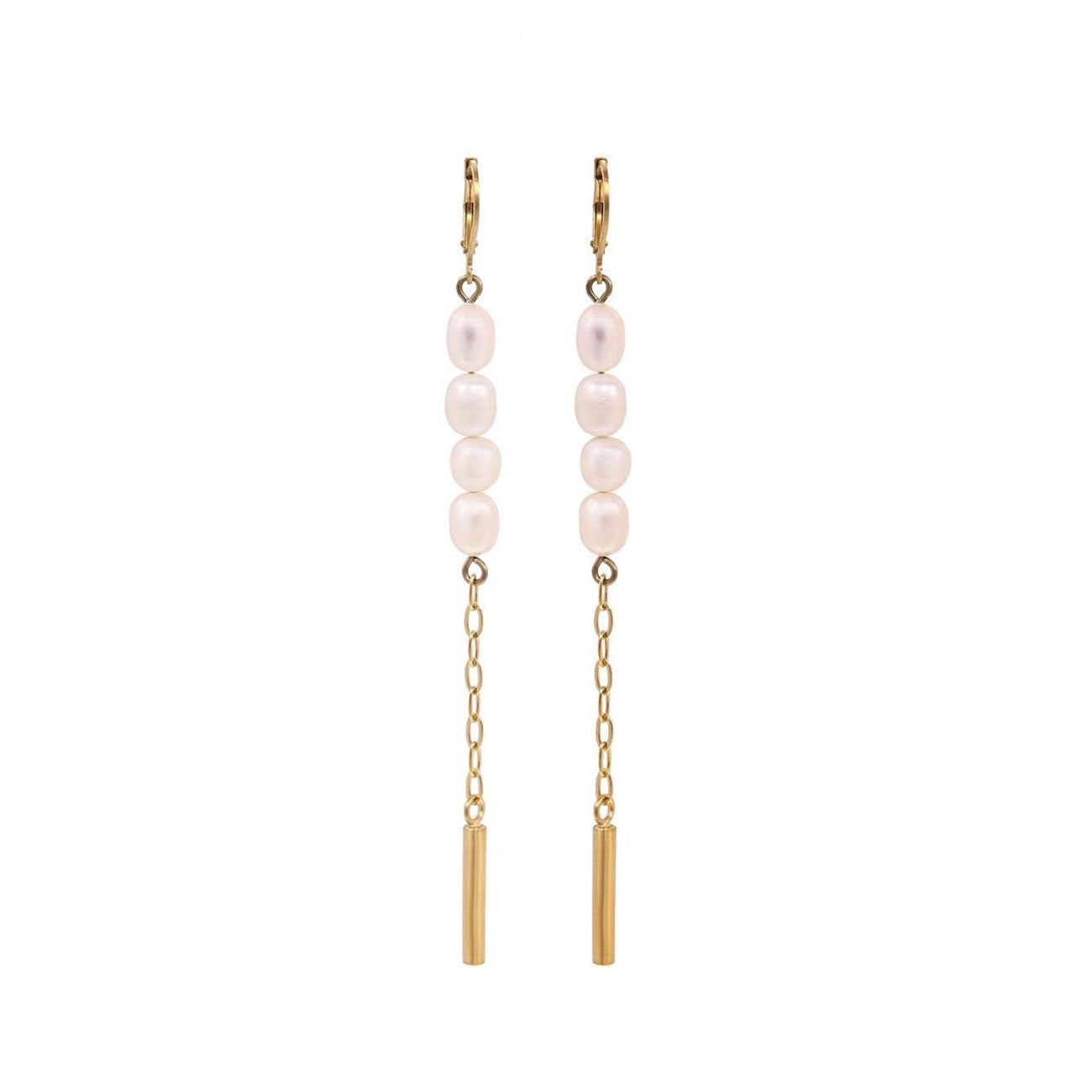 Molly pearl earrings