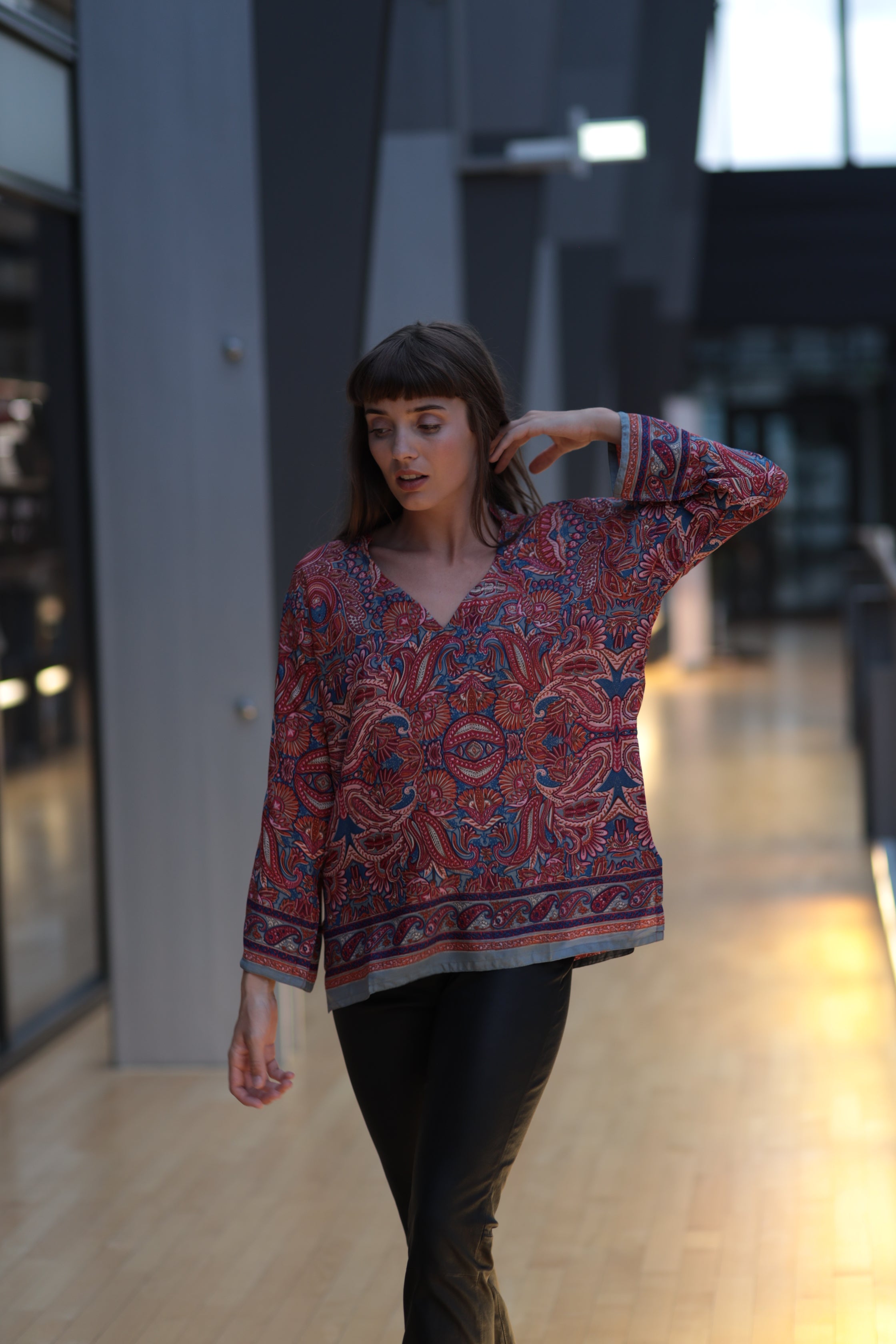 Silk blouse, Devi Darling