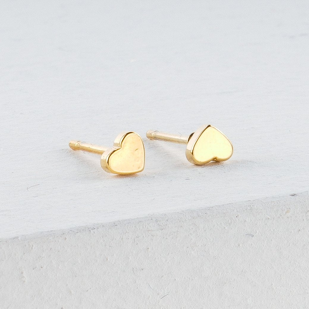 Petit Heart stud earrings
