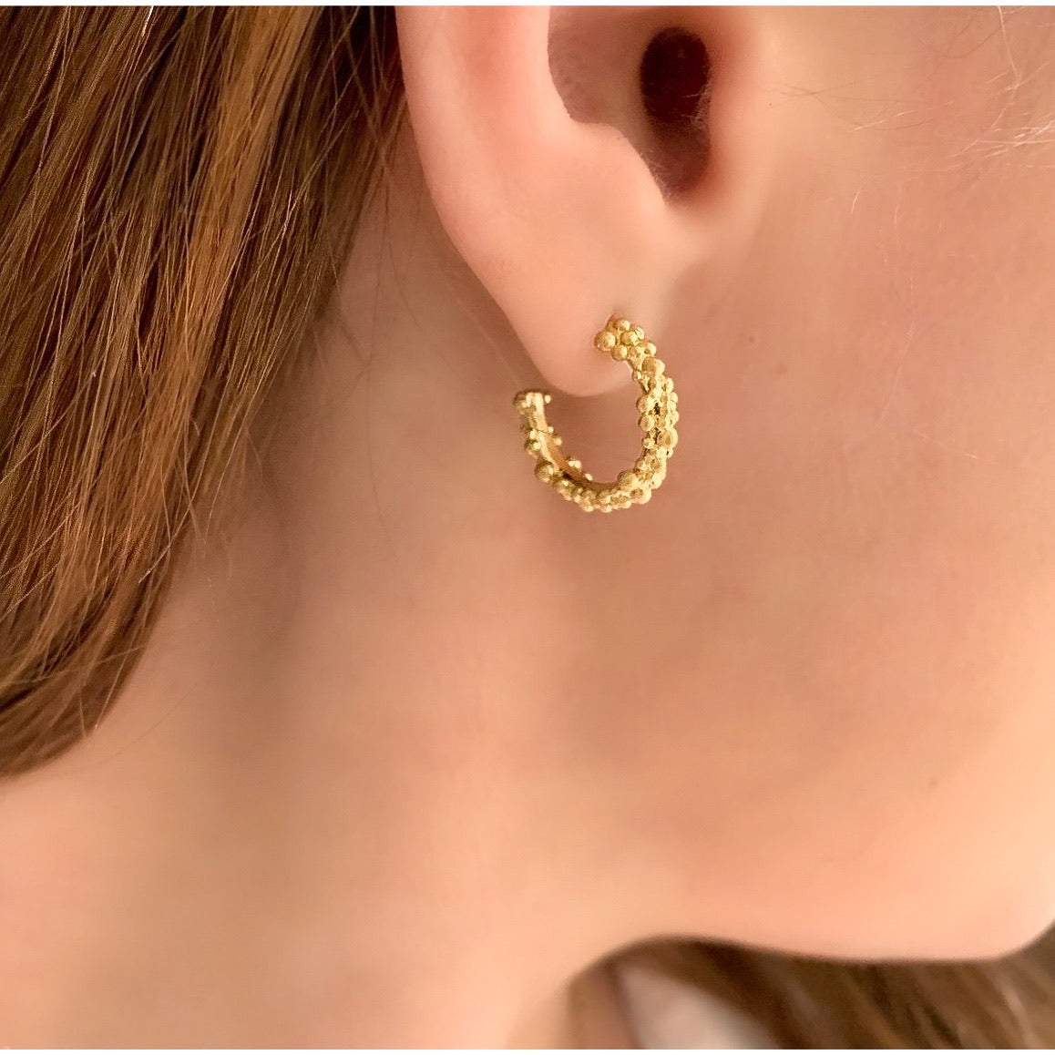 Carolin loop earrings