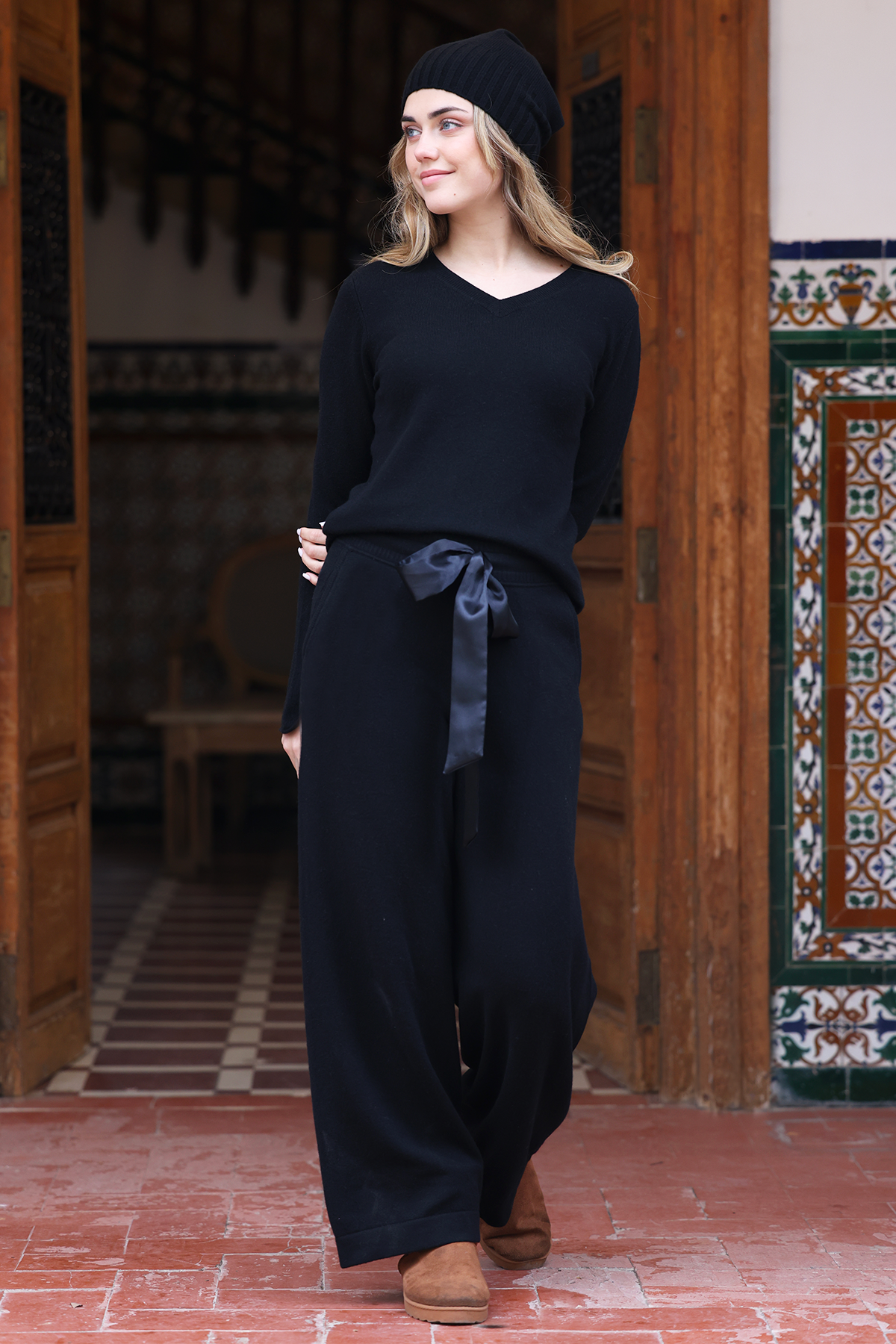 Iben wool trousers - Black